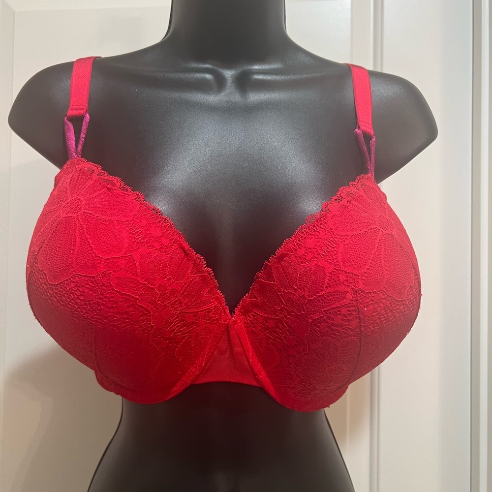 Victoria's Secret Red Full Coverage Bra